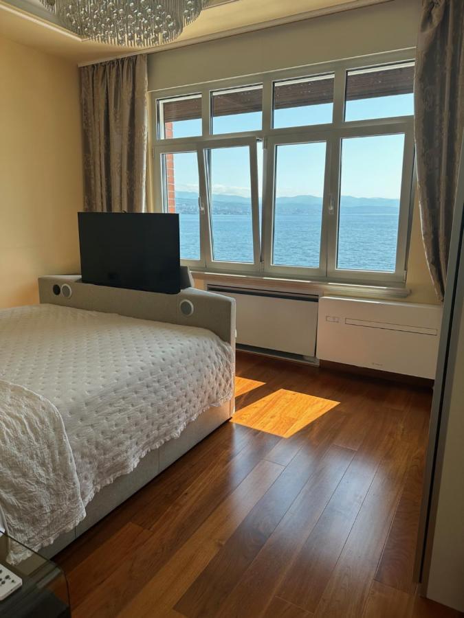 Isabella - Luxury With Style Right Next To The Beach, Private Pool And Sea View * Opatija
